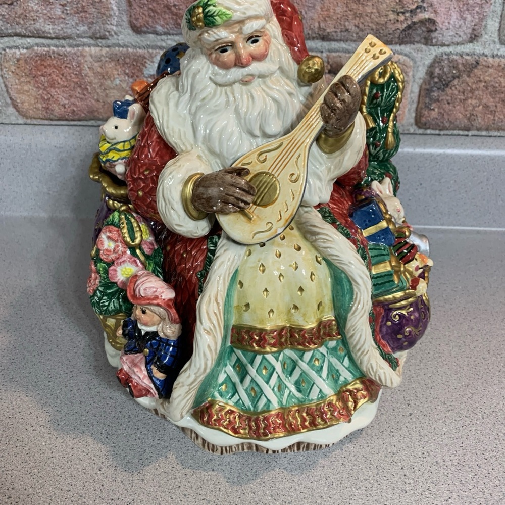 10" Santa Christmas Wreath Cookie Jar FITZ & FLOYD Mandolin SHIPS IN STYROFOAM